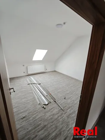 Pronájem bytu 4+kk, Krumvíř, 97 m2