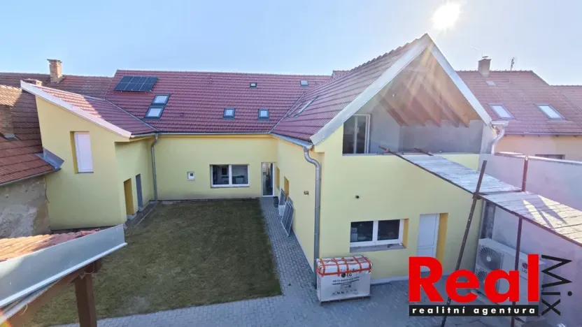 Pronájem bytu 4+kk, Krumvíř, 97 m2