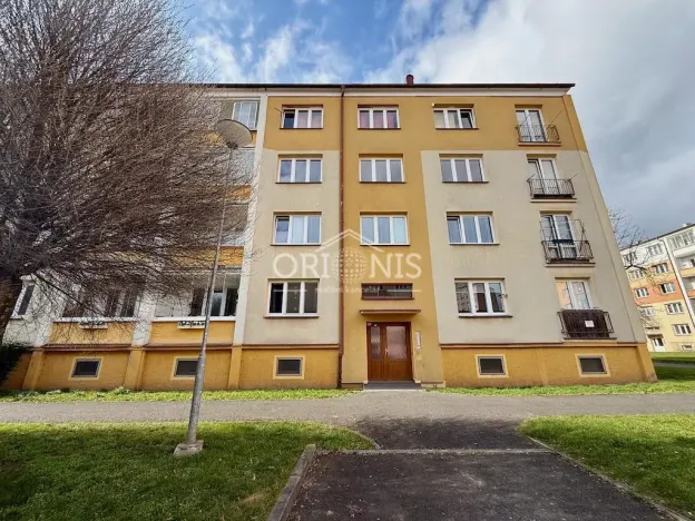 Pronájem bytu 2+1, Kadaň, Budovatelů, 52 m2