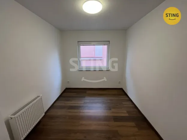 Pronájem bytu 2+kk, Opava, Hviezdoslavova, 52 m2