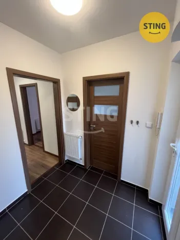 Pronájem bytu 2+kk, Opava, Hviezdoslavova, 52 m2