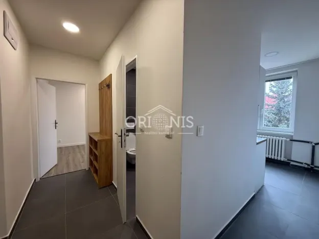 Pronájem bytu 2+1, Chomutov, Mjr. Šulce, 52 m2