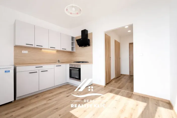 Pronájem bytu 1+1, Ostrava, Ivana Sekaniny, 36 m2