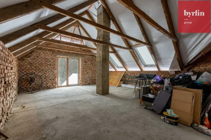 Prodej rodinného domu, Spálov, 250 m2