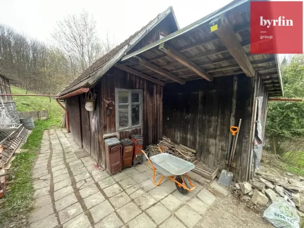 Prodej rodinného domu, Spálov, 250 m2