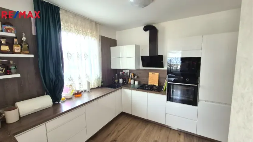 Prodej bytu 3+kk, Praha - Letňany, Škrábkových, 83 m2