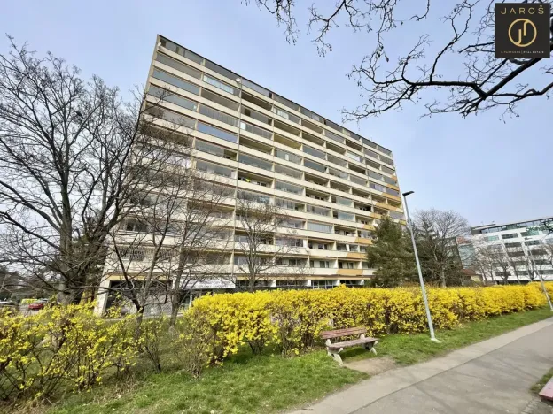 Pronájem bytu 2+kk, Praha - Nusle, Hvězdova, 35 m2