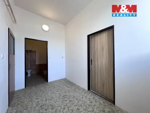 Pronájem obchodního prostoru, Prostějov, 210 m2