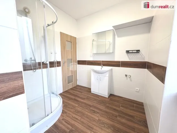 Pronájem bytu 1+1, Ústí nad Labem - Bukov, Kosmonautů, 36 m2