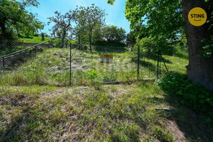 Prodej zahrady, Znojmo, 819 m2
