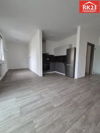 Pronájem bytu 1+kk, Cheb, Dukelská, 44 m2