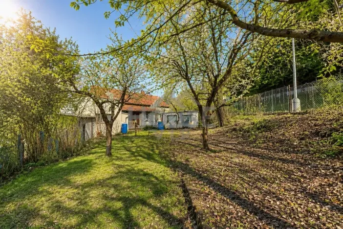 Prodej pozemku pro bydlení, Praha - Modřany, U čokoládoven, 653 m2