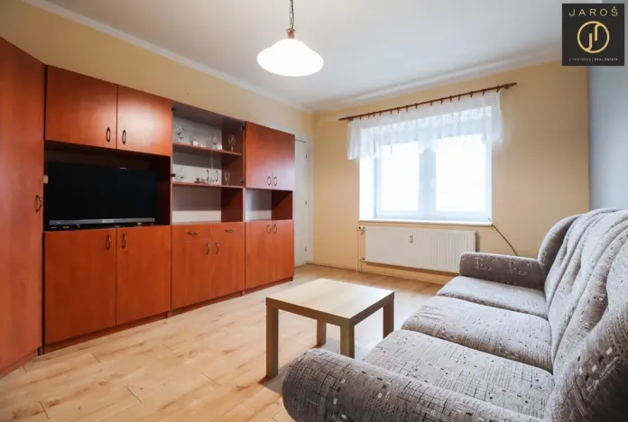 Pronájem bytu 1+1, Kladno - Kročehlavy, Dánská, 35 m2