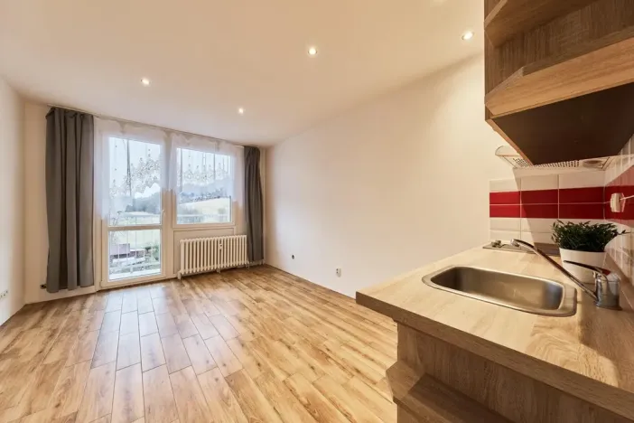 Prodej bytu 1+kk, Trutnov - Kryblice, Maxima Gorkého, 26 m2