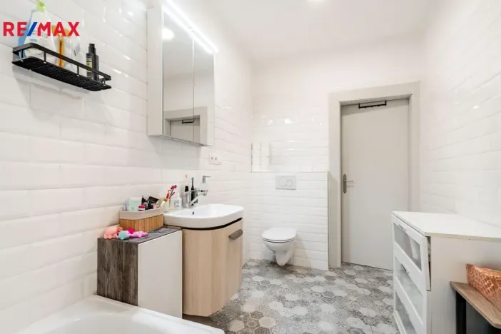 Prodej bytu 3+kk, Karlovy Vary, Bulharská, 94 m2