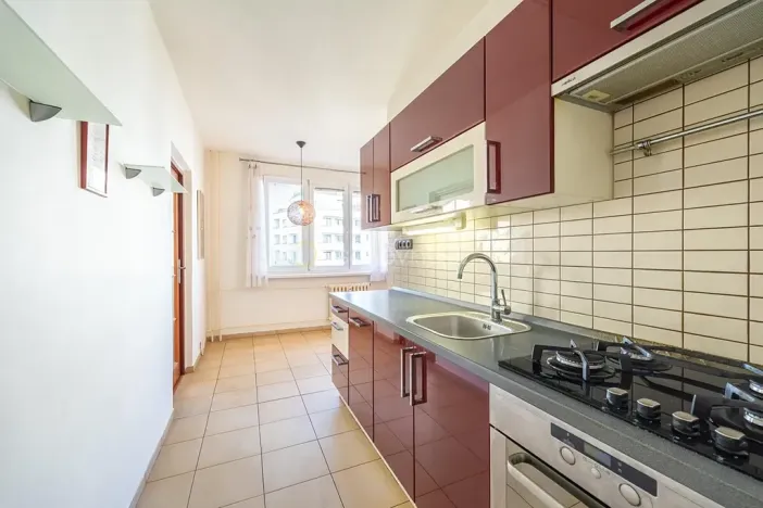 Prodej bytu 4+1, Praha - Hostivař, Bělinského, 77 m2