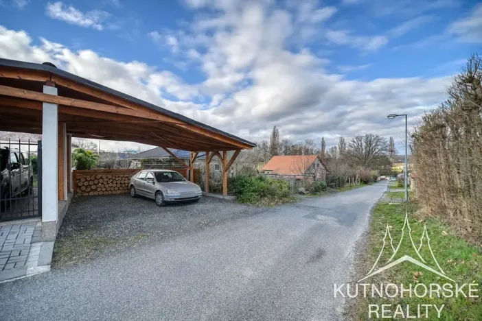 Prodej rodinného domu, Miskovice, 71 m2