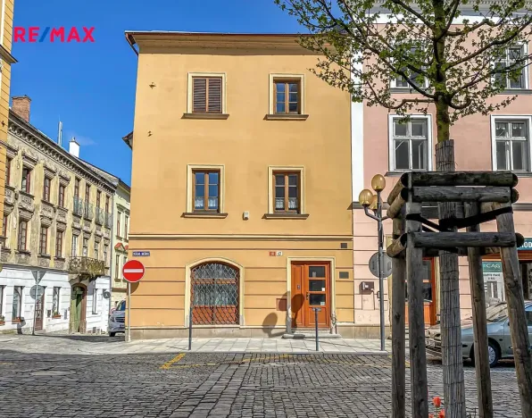 Prodej kanceláře, Šumperk, nám. Míru, 200 m2