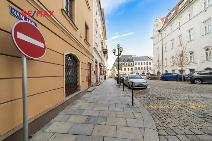 Prodej komerční nemovitosti, Šumperk, nám. Míru, 200 m2