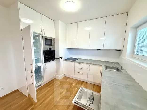 Pronájem bytu 2+kk, Praha - Jinonice, Pod stolovou horou, 64 m2