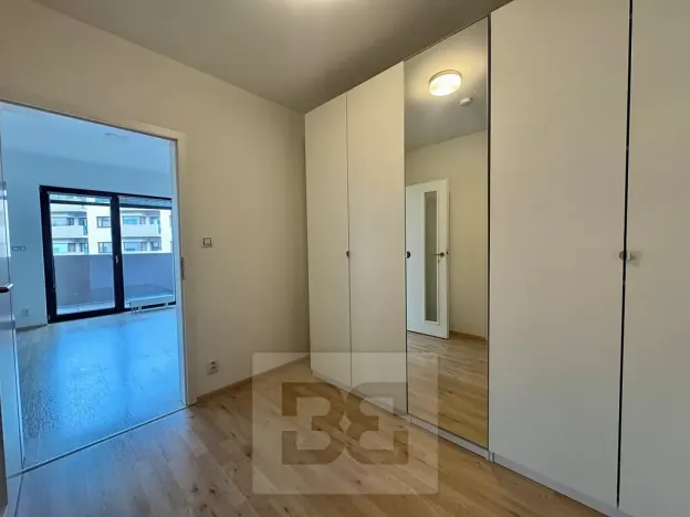 Pronájem bytu 1+kk, Brno, Kigginsova, 42 m2