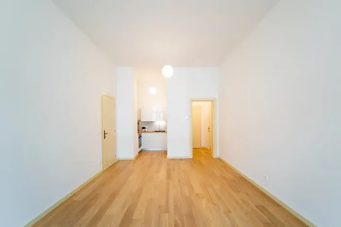 Pronájem kanceláře, Praha - Nové Město, U půjčovny, 49 m2