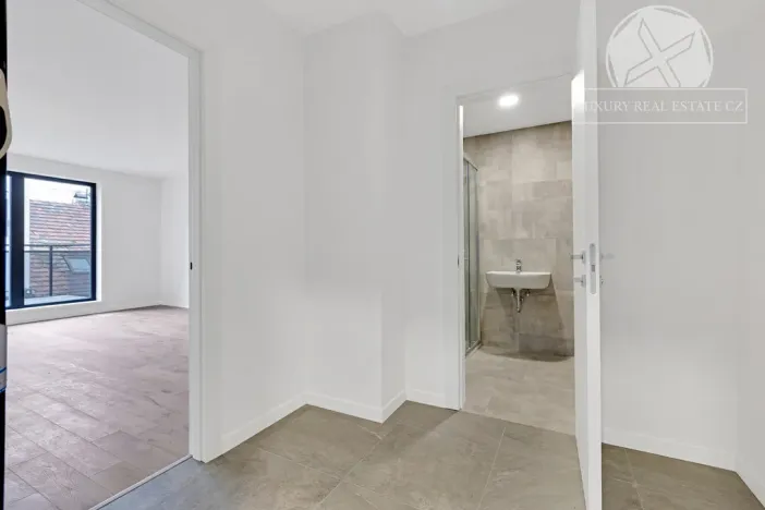 Prodej bytu 2+kk, Praha - Vysočany, V Předním Hloubětíně, 57 m2