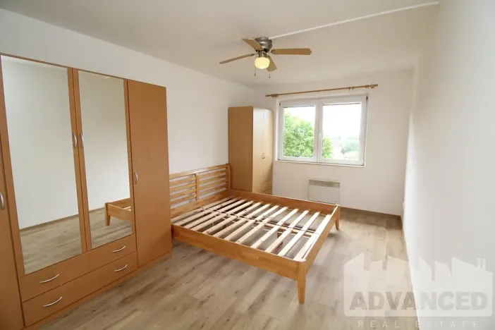 Pronájem bytu 2+1, Milovice, Spojovací, 42 m2