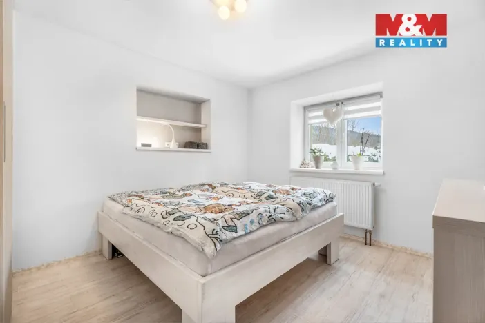 Prodej rodinného domu, Tanvald, Poštovní, 179 m2