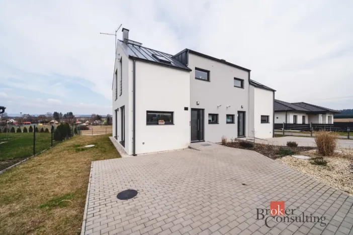 Prodej rodinného domu, Chodová Planá, Kolmá, 100 m2