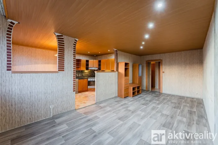 Pronájem bytu 3+1, Neratovice, Dr. E. Beneše, 68 m2