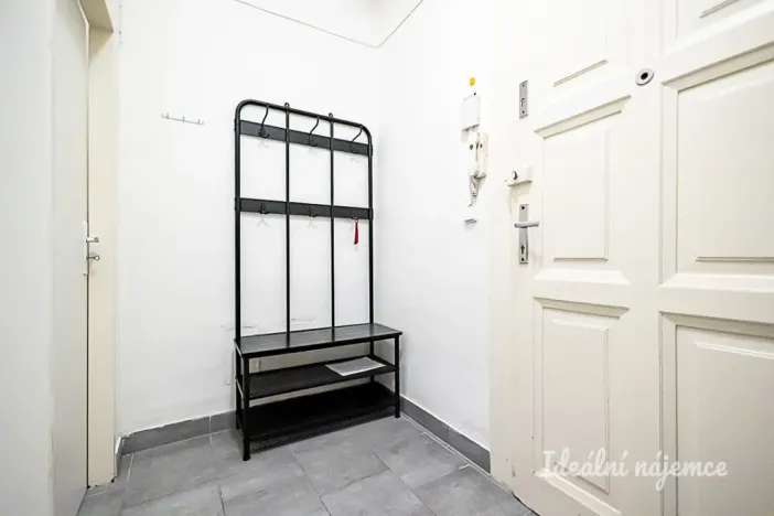 Pronájem bytu 2+kk, Praha - Smíchov, Svornosti, 47 m2