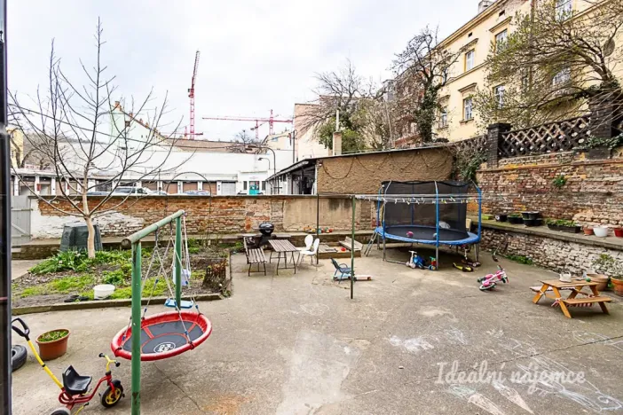 Pronájem bytu 2+kk, Praha - Smíchov, Svornosti, 47 m2