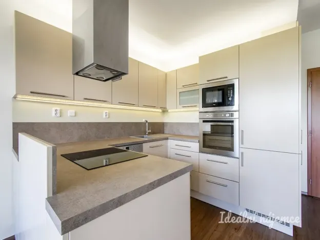 Pronájem bytu 3+kk, Praha - Hlubočepy, Högerova, 66 m2