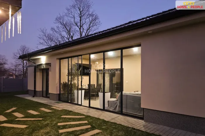 Prodej komerční nemovitosti, Rostoklaty - Nová Ves II, 166 m2