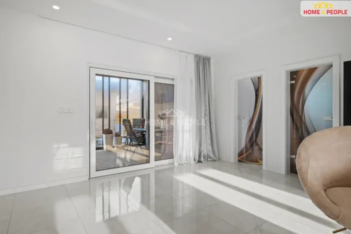 Prodej komerční nemovitosti, Rostoklaty - Nová Ves II, 166 m2