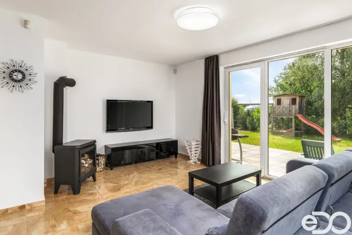 Pronájem rodinného domu, Skorkov - Otradovice, 140 m2