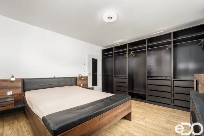 Pronájem rodinného domu, Skorkov - Otradovice, 140 m2