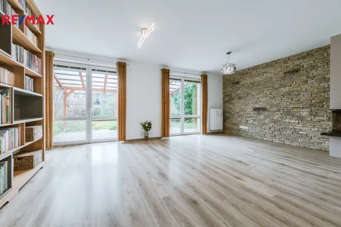 Pronájem rodinného domu, Bašť, Kostelecká, 123 m2