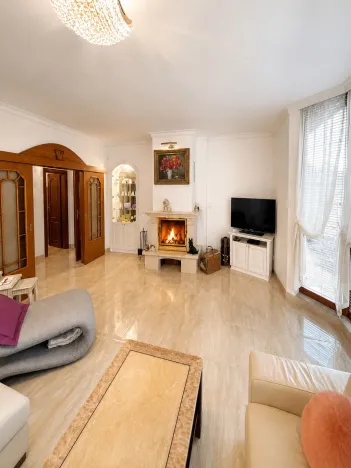 Prodej rodinného domu, Karlovy Vary, K Výhledu, 362 m2