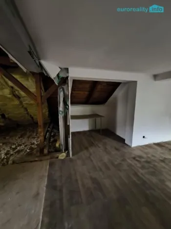 Prodej rodinného domu, Dobrná, 288 m2