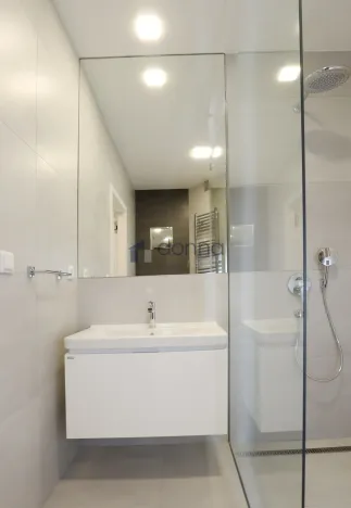 Pronájem bytu 2+kk, Praha, Jeseniova, 47 m2