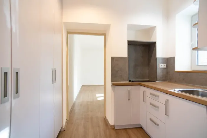 Prodej bytu 1+1, Trutnov - Horní Předměstí, Břečtejnská, 28 m2