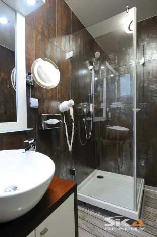 Prodej ubytování, Louny, Mírové náměstí, 530 m2