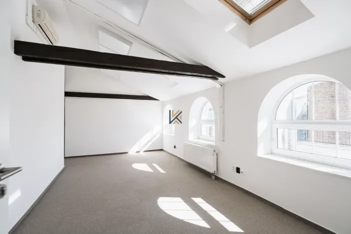 Pronájem kanceláře, Praha - Smíchov, Nádražní, 57 m2