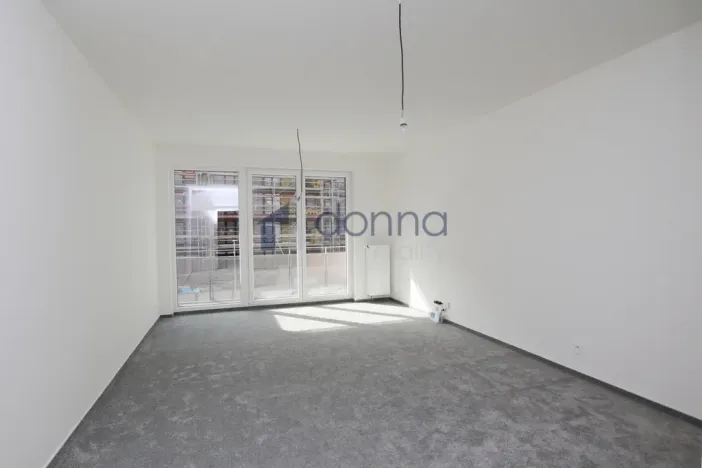 Pronájem bytu 1+kk, Praha, Kabešova, 33 m2