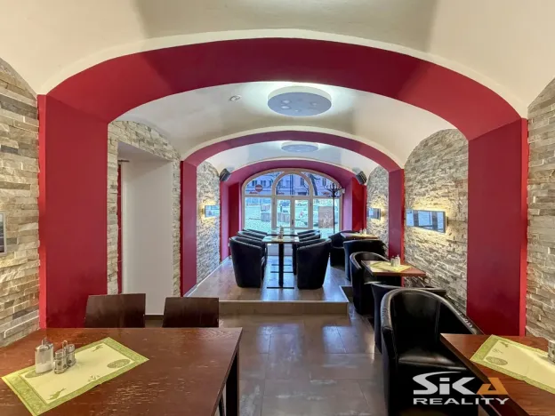 Prodej restaurace, Louny, Mírové náměstí, 530 m2