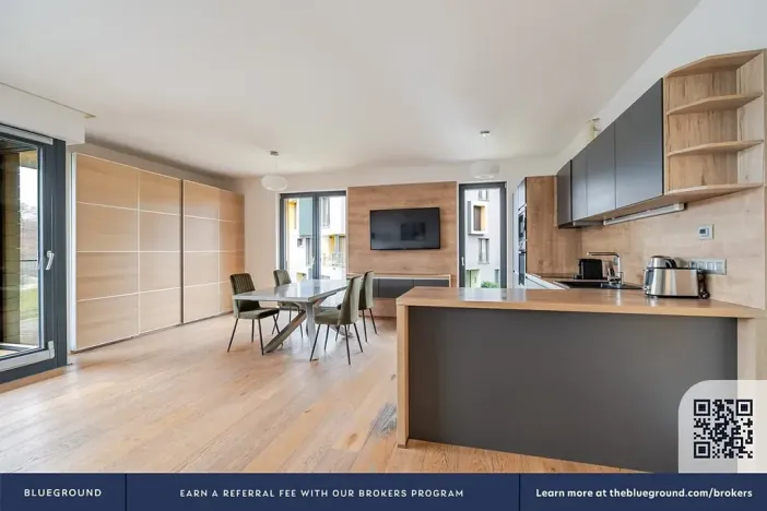 Pronájem bytu 3+kk, Praha - Libeň, Menclova, 94 m2