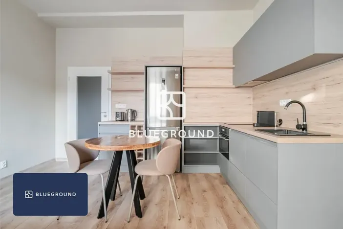 Pronájem bytu 1+kk, Praha - Vršovice, 28. pluku, 37 m2