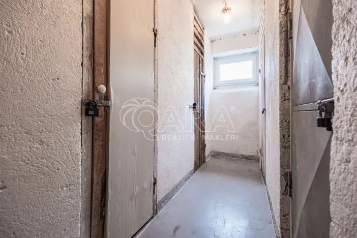 Prodej bytu 2+1, Unhošť, Komenského, 52 m2